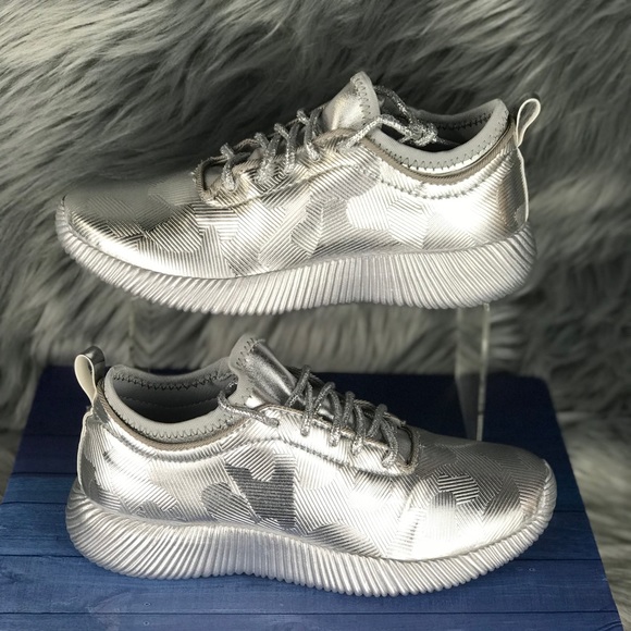 Metallic Silver Light weight Sneakers - Picture 1 of 4
